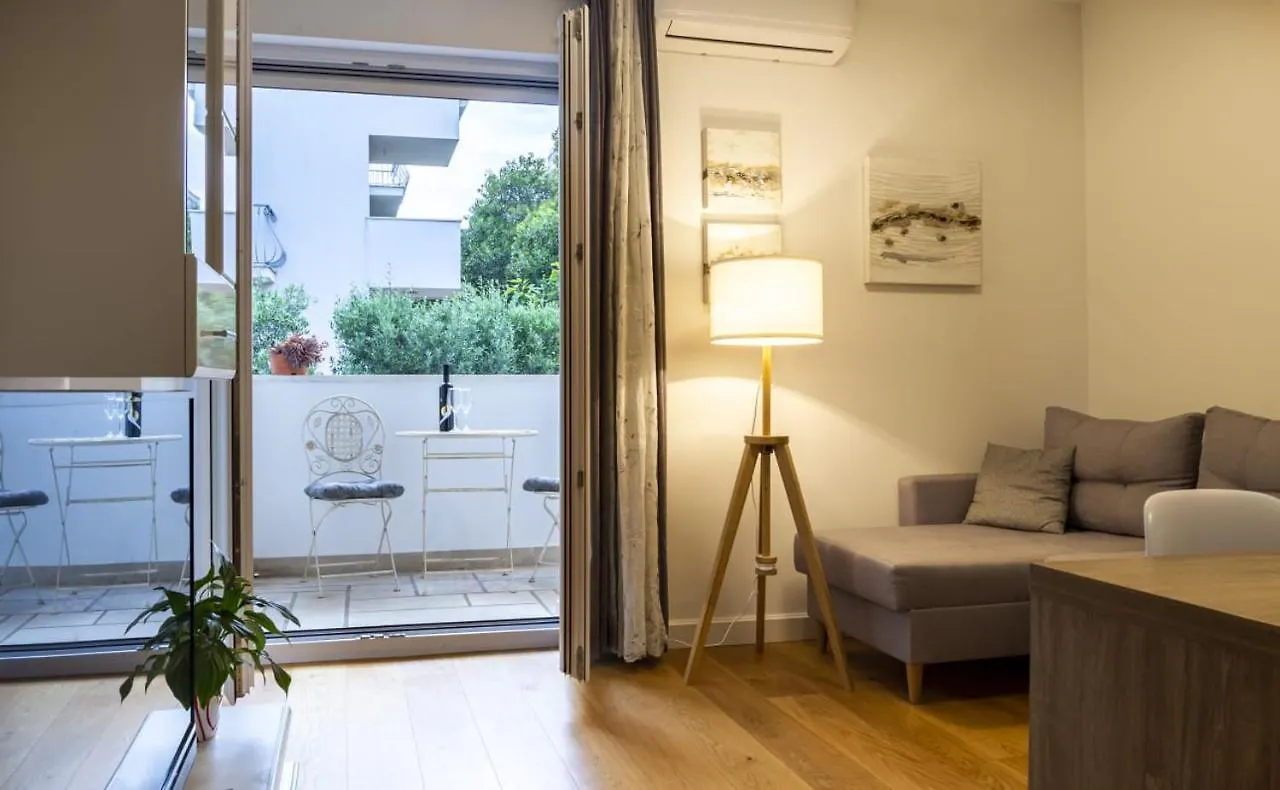 ספליט Luxury Apartment Lionessa 0*,